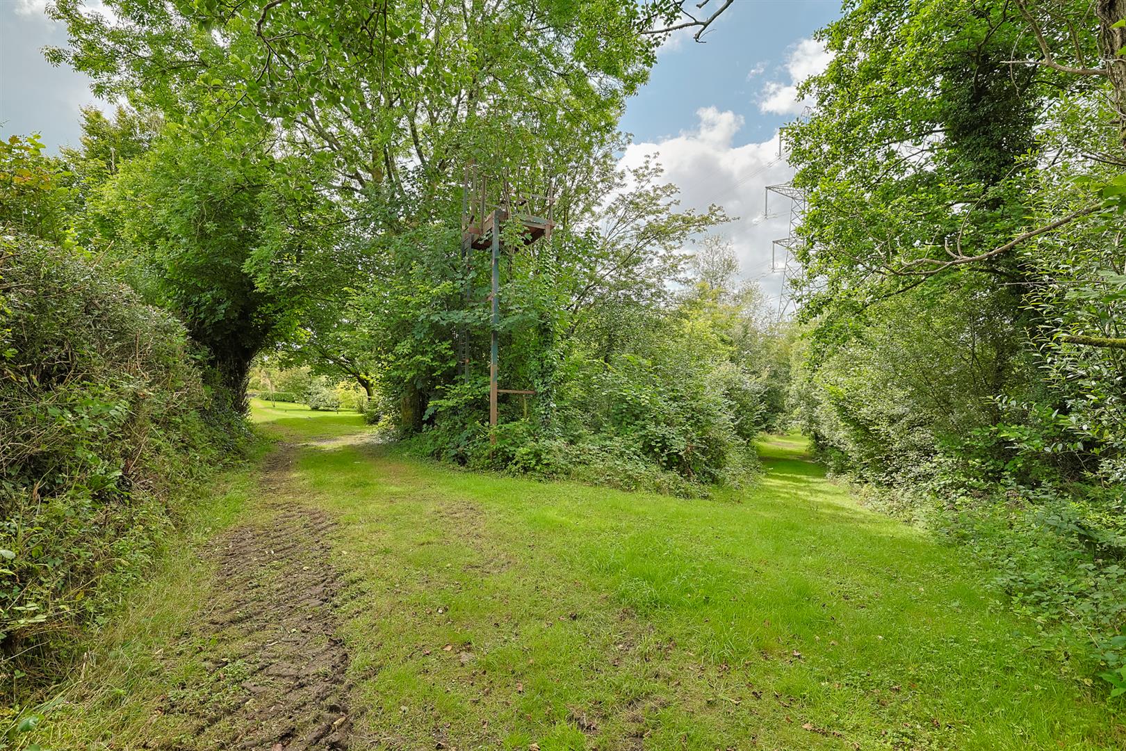 Pen Y Bryn, Rhydypandy Road, Morriston, Swansea, SA6 6PB